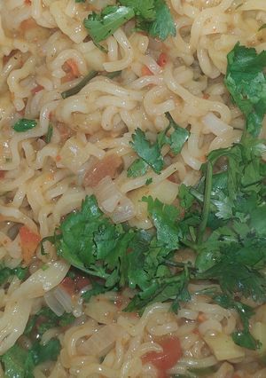 A picture of Fried vegetable noodles 🍝🍝.