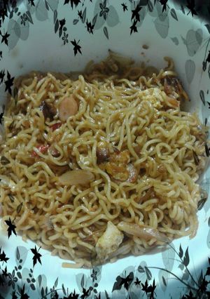 Foto resep Mie goreng ala abang-abang (indomie goreng)