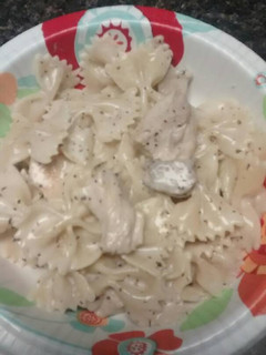 A picture of Creamy Garlic Basil Chicken.