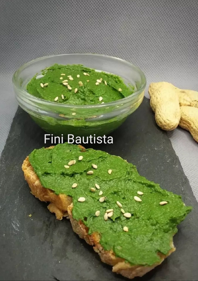 Una foto de Paté de espinacas y crema de cacahuete(vegano)