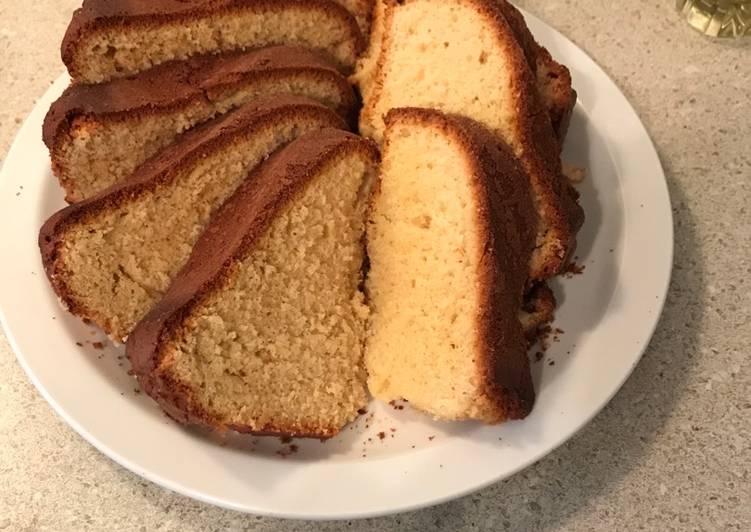 How to Prepare Speedy Brown Sugar Pound Cake