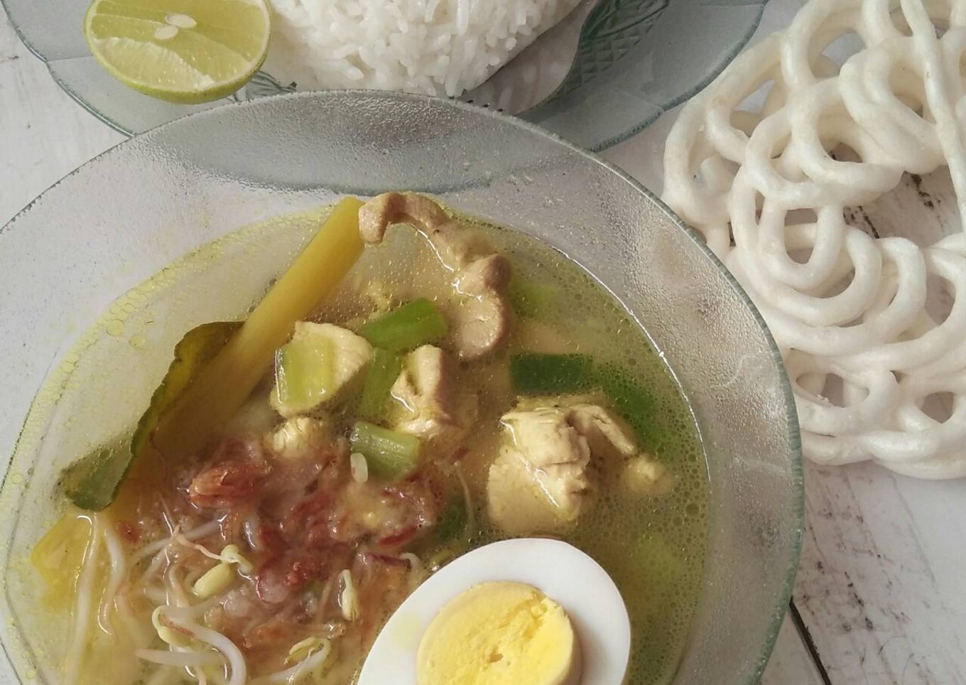 Soto simpel tanpa bumbu uleg seger & cocok untuk balita