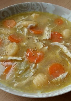 A picture of Vickys Chicken & Gnocchi Soup, GF DF EF SF NF.