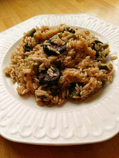 Una foto de Arroz con morcilla