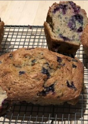 Una foto de Pan De Zapallo Y Arándanos