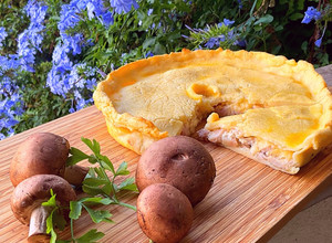 Una foto de PASTEL DE POLLO con Masa Casera (SIN GLUTEN)