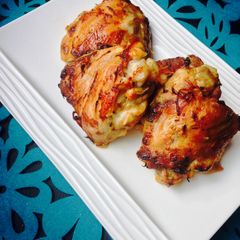 A picture of Pan Roasted Lemon Herb Chicken.