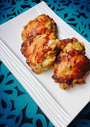 A picture of Pan Roasted Lemon Herb Chicken.