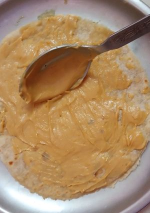 A picture of Kids peanut cream chappathi.
