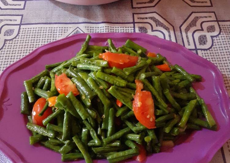 Tumis kacang panjang