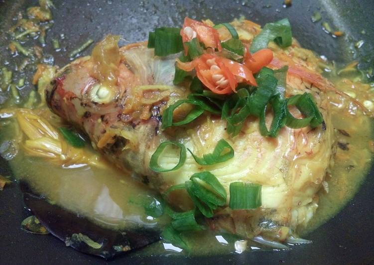 Resep Kepala Nila Bumbu Kuning Lezat