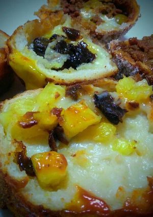 Una foto de Puntas de Pan Baguette rebozadas con centro de sal y de dulce !!