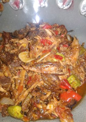Foto resep Sambal Huuuhaah (Tongkol Teri Pete)