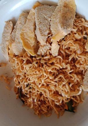 รูปของ มาม่าผัดไข่กับไข่ตุ๋น