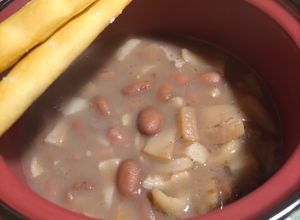 Foto di Fagioli con le cotiche