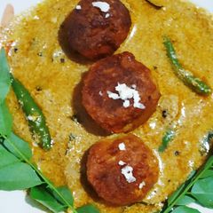 Chhena malai kofta A picture of Chhena malai kofta.