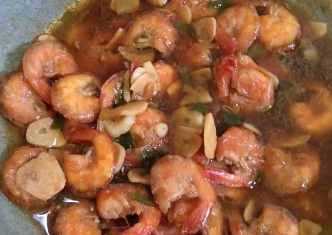 Recipe: Appetizing Udang goreng mentega