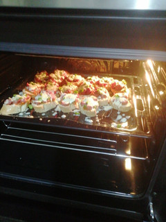 A picture of Bread pizza.