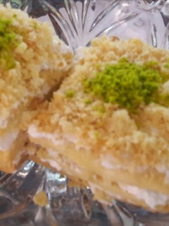 عکسی از دستور شیرینی ناپلئونی 😋😋