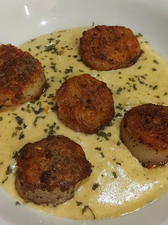 Foto resep Pan seared scallop with creamy lemon butter sauce