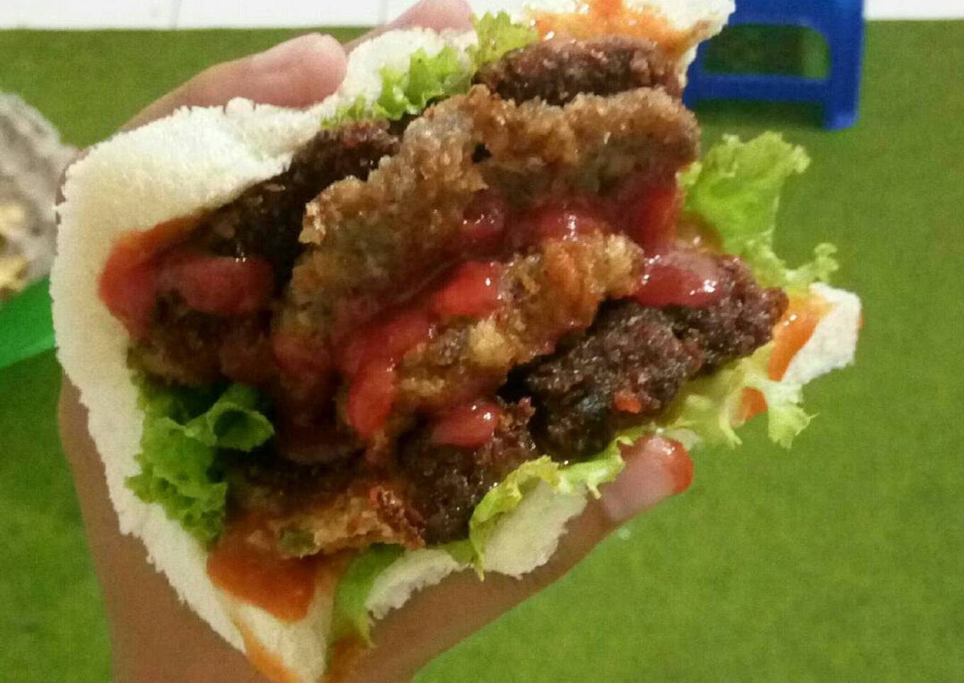 Sandwich daging sapi sama steak tempe nikmaattttttt
