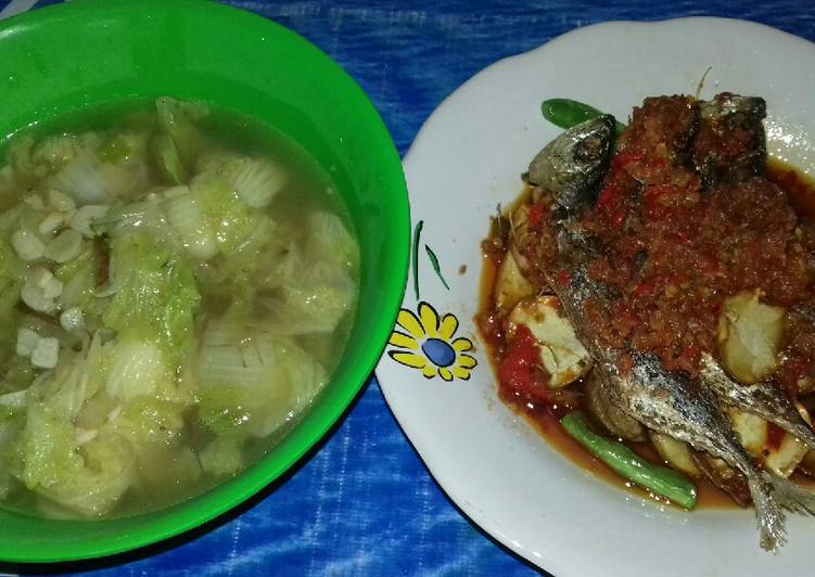 Sambel ikan kembung, jengkol, kentang, buncis dn tumis sawi puti