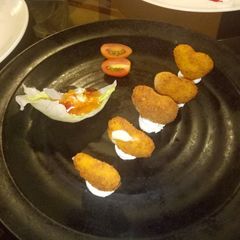 A picture of Cheesy Potato Hearts.