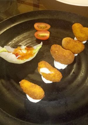 A picture of Cheesy Potato Hearts.