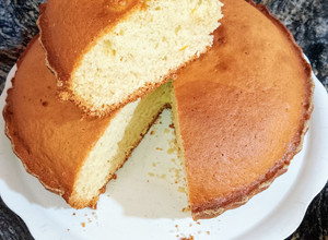 Una foto de Bizcochuelo de vainilla 🥧