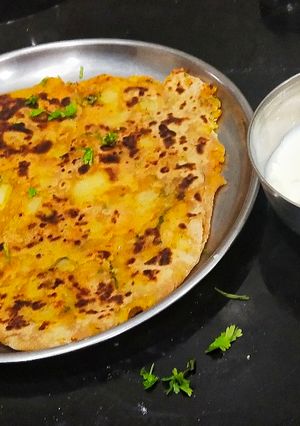 A picture of Aloo Paratha.
