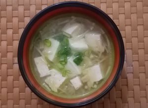 Foto resep # 82 : Sup Tahu Putih Jamur Enoki Kaldu Dashi
