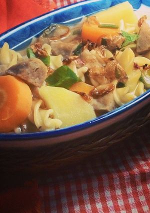 Foto resep Sayur Sup Sederhana Makaroni Bakso