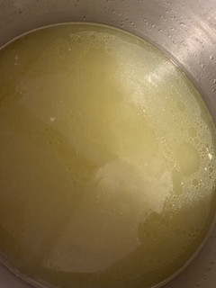 Una foto de Caldo de pollo