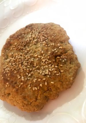 Una foto de Pan de Avena ideal para sus sándwiches o hamburguesas. Libre de harina y sin horno