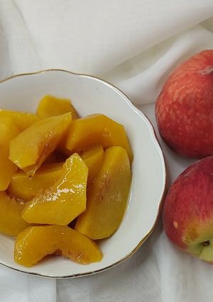 عکسی از دستور آسونترین کمپوت هلو😋😋😋