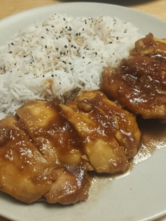 Una foto de Pollo teriyaki