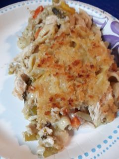 A picture of Chicken and Shells Casserole.