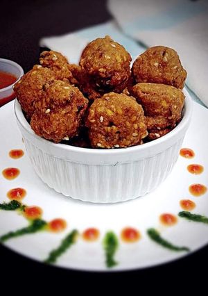 A picture of Moong Dal Pakodas.
