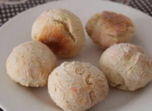 Foto de Pão com 2 ingredientes – sem fermento biológico