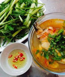 canh măng chua cá bớp