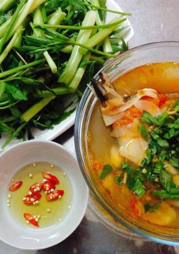 Hình của món Canh măng chua cá bớp.