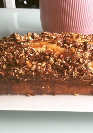 Une photo de Cake amandes chocolat caramel