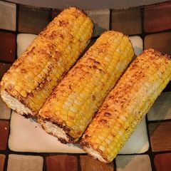 A picture of Air fryer corn on the cob.
