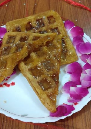 A picture of Mango Waffles.