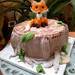 A picture of Forest Themed Cake.