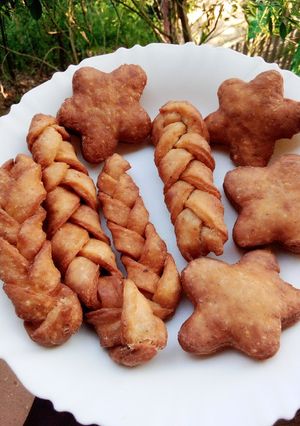 A picture of Cinnamon mandazi.