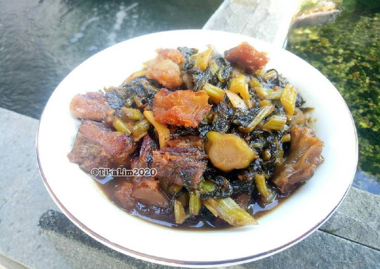 Pork sayur asin kecap