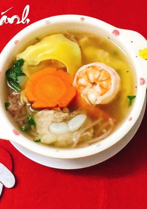 Hình của món Hoành thánh tôm thịt !.