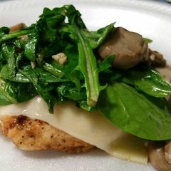 Mushroom Garlic Chicken with Arugula A picture of Mushroom Garlic Chicken with Arugula.