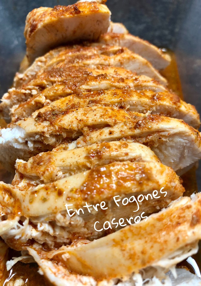 Una foto de Pechugas de pollo jugosas, al horno